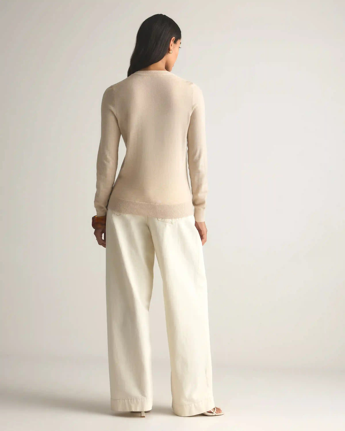 Lightweight Cotton Cashmere V-Neck Sweater