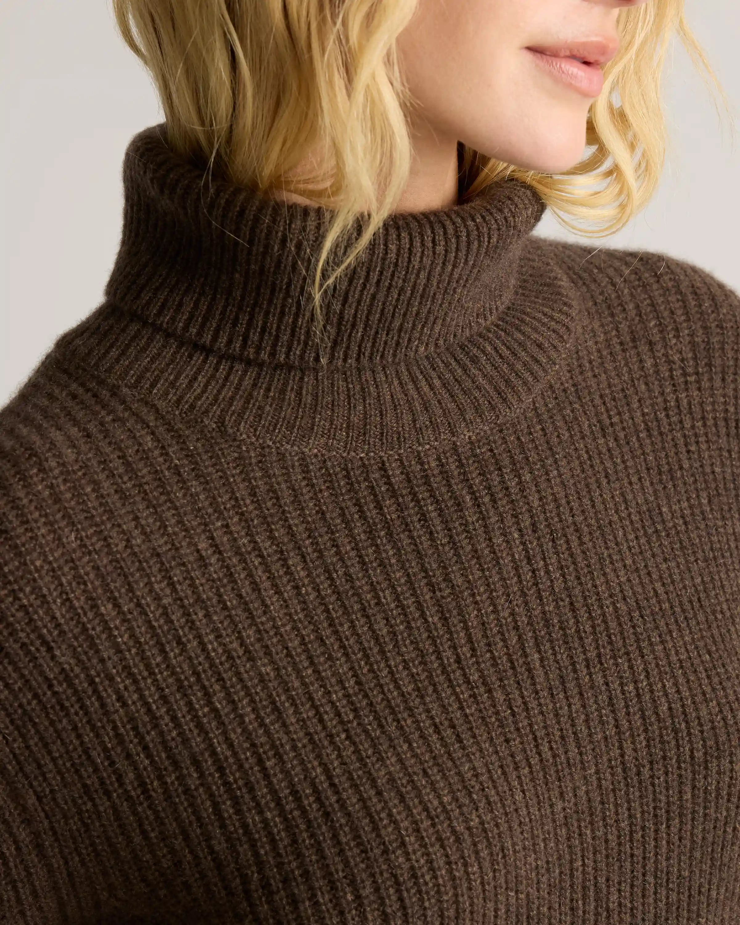 Mongolian Cashmere Fisherman Turtleneck Sweater