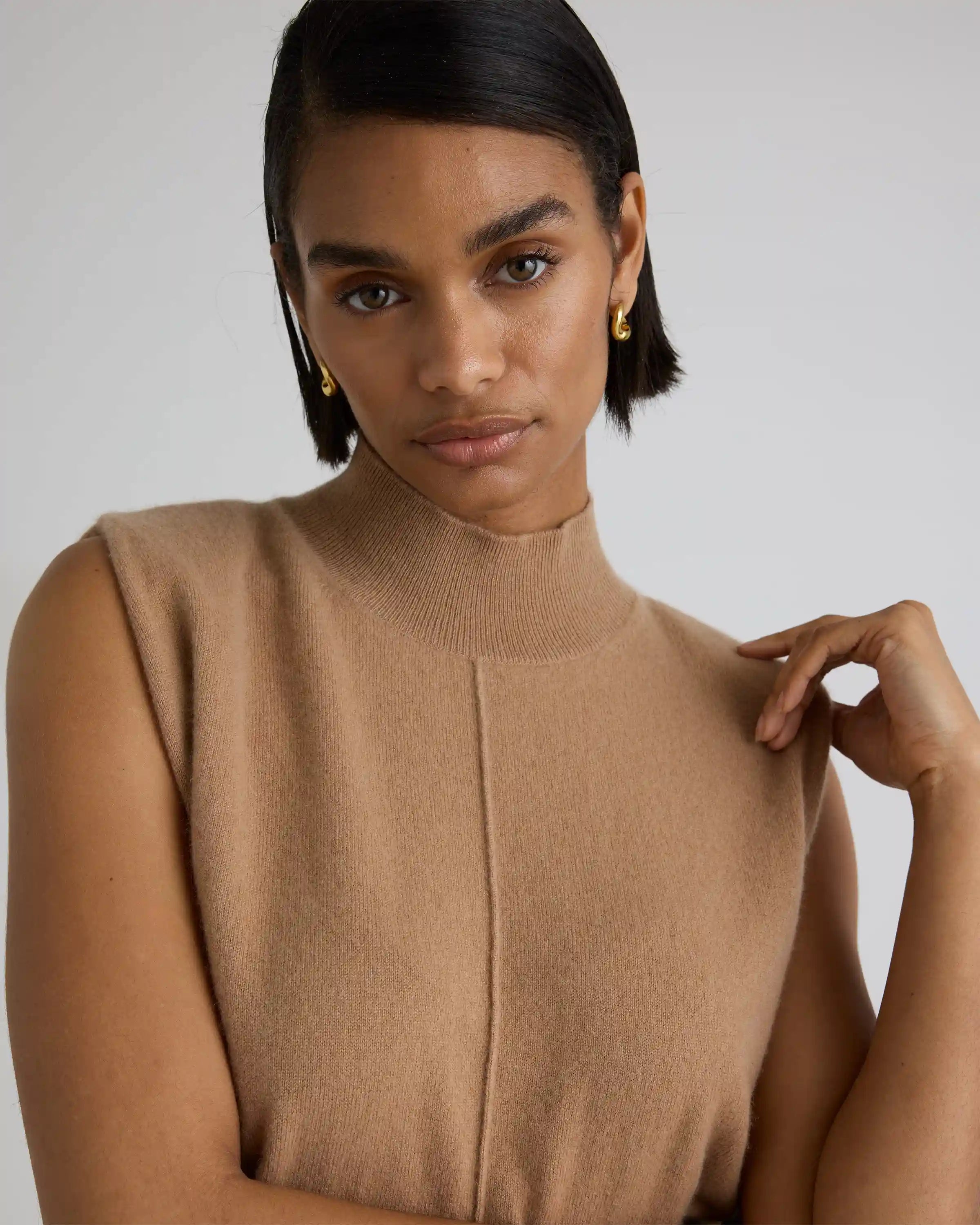 Mongolian Cashmere Padded-Shoulder Sweater Tank