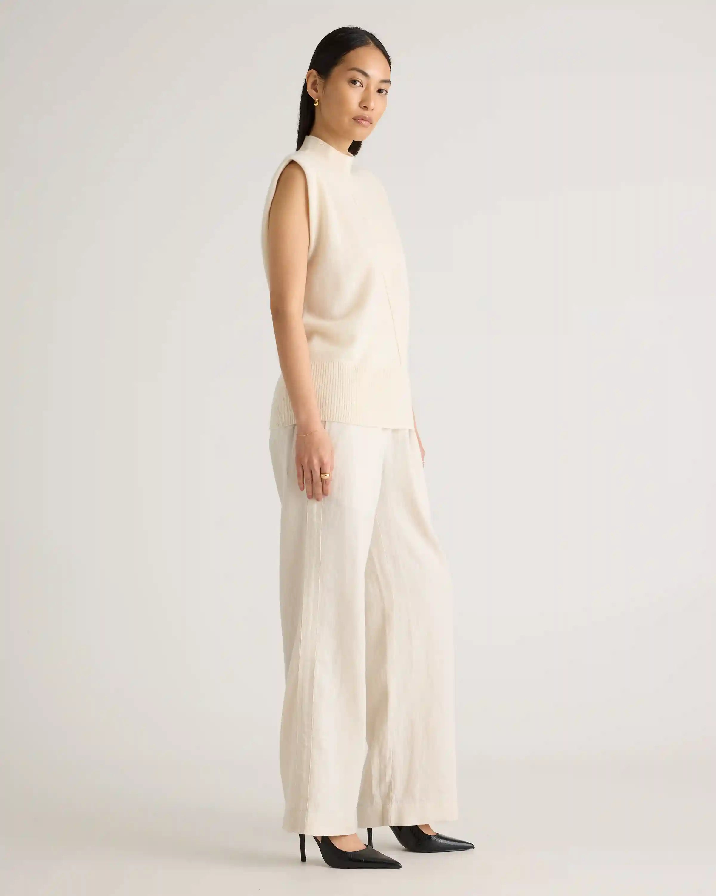 Mongolian Cashmere Padded-Shoulder Sweater Tank