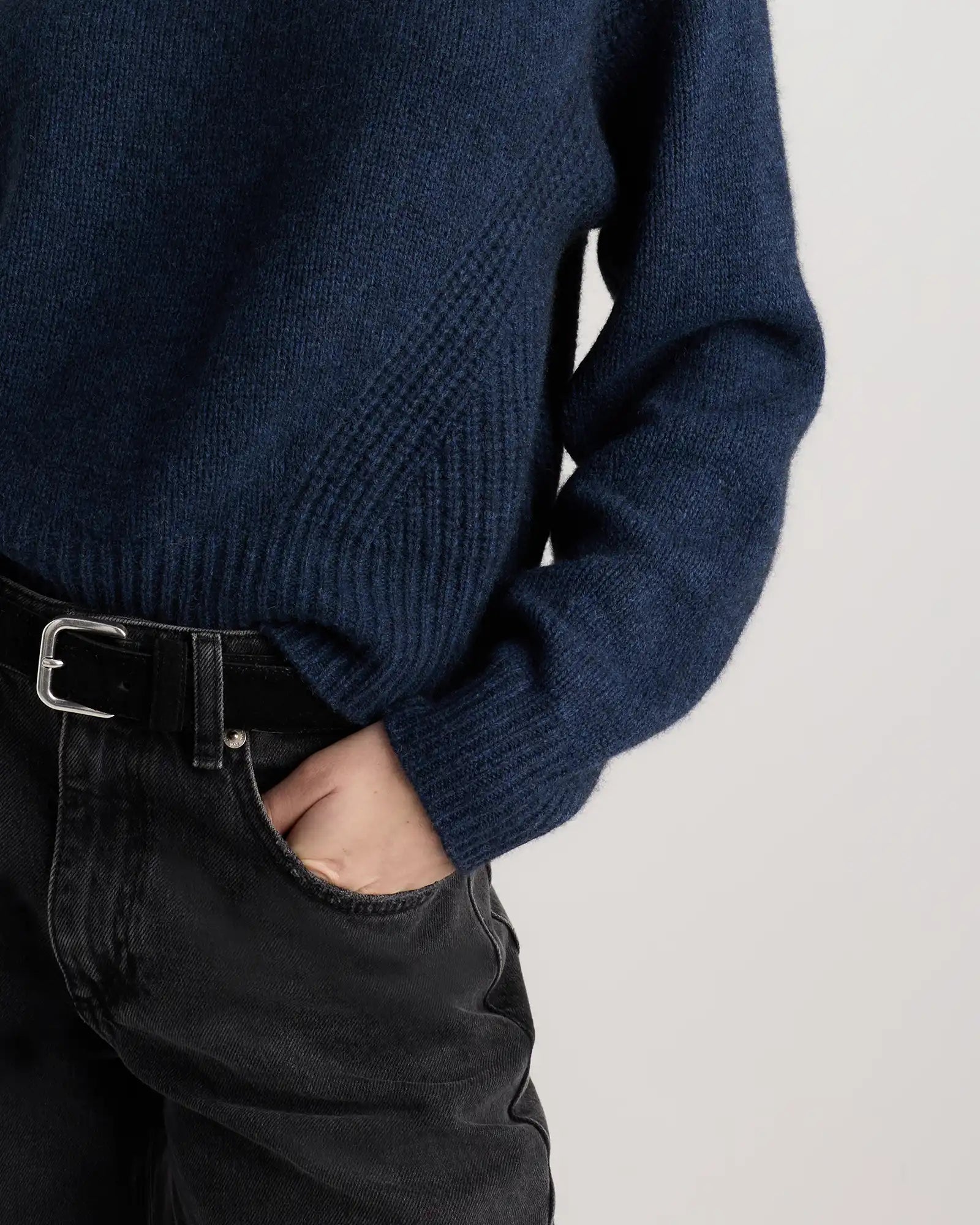 100% Yak Wool Pointelle Detail Relaxed Crew