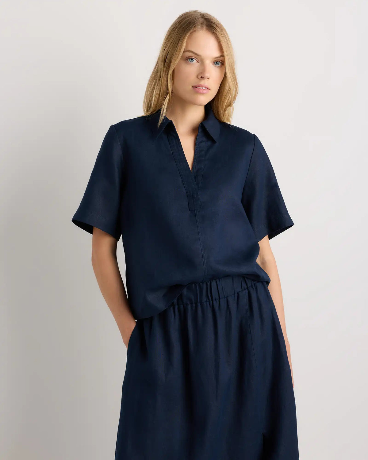 100% European Linen Short Sleeve Popover Top