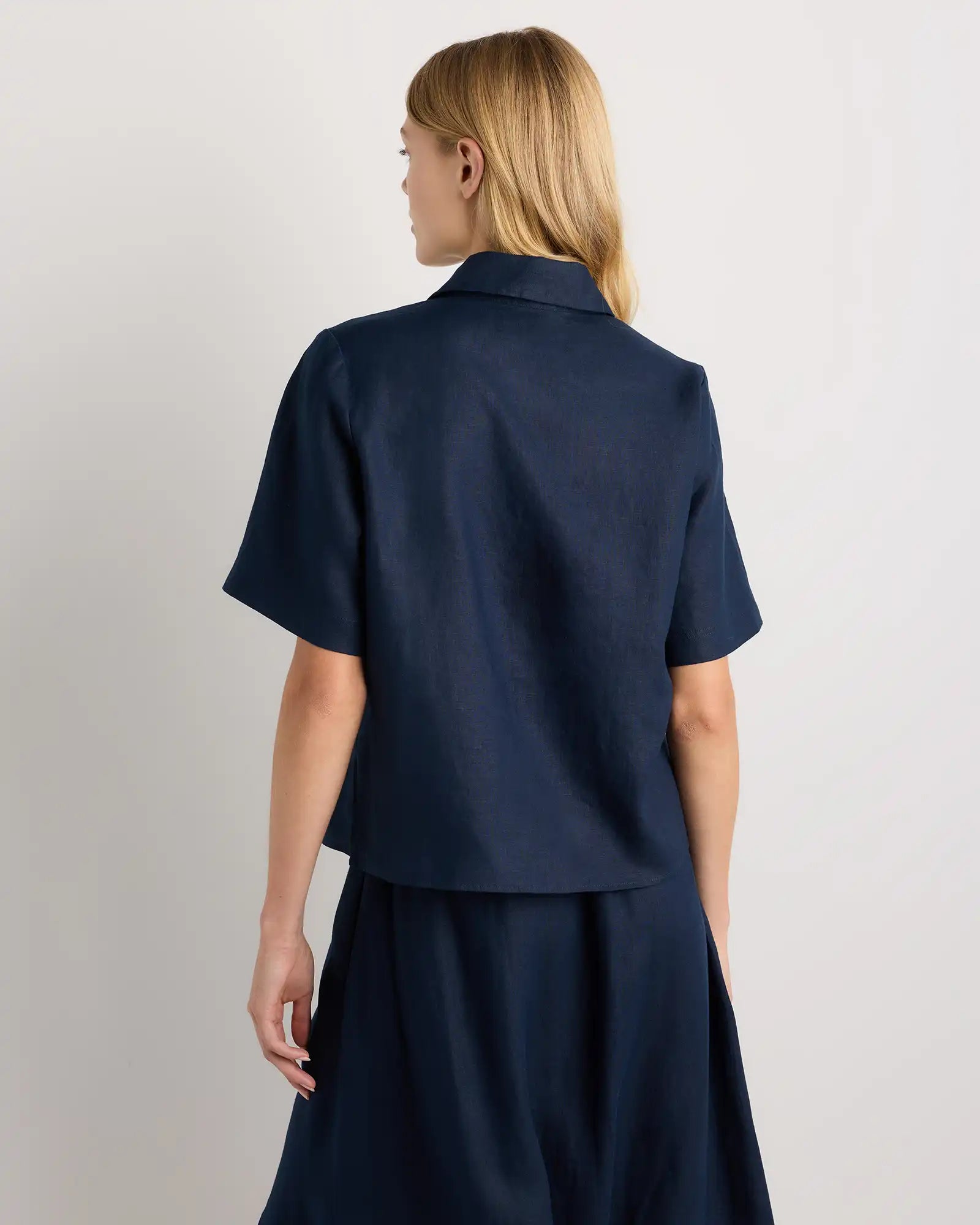 100% European Linen Short Sleeve Popover Top