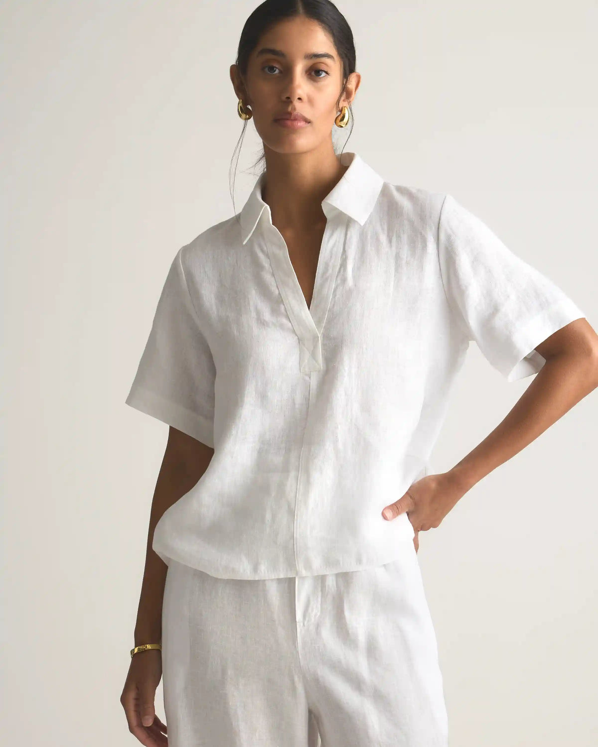 100% European Linen Short Sleeve Popover Top