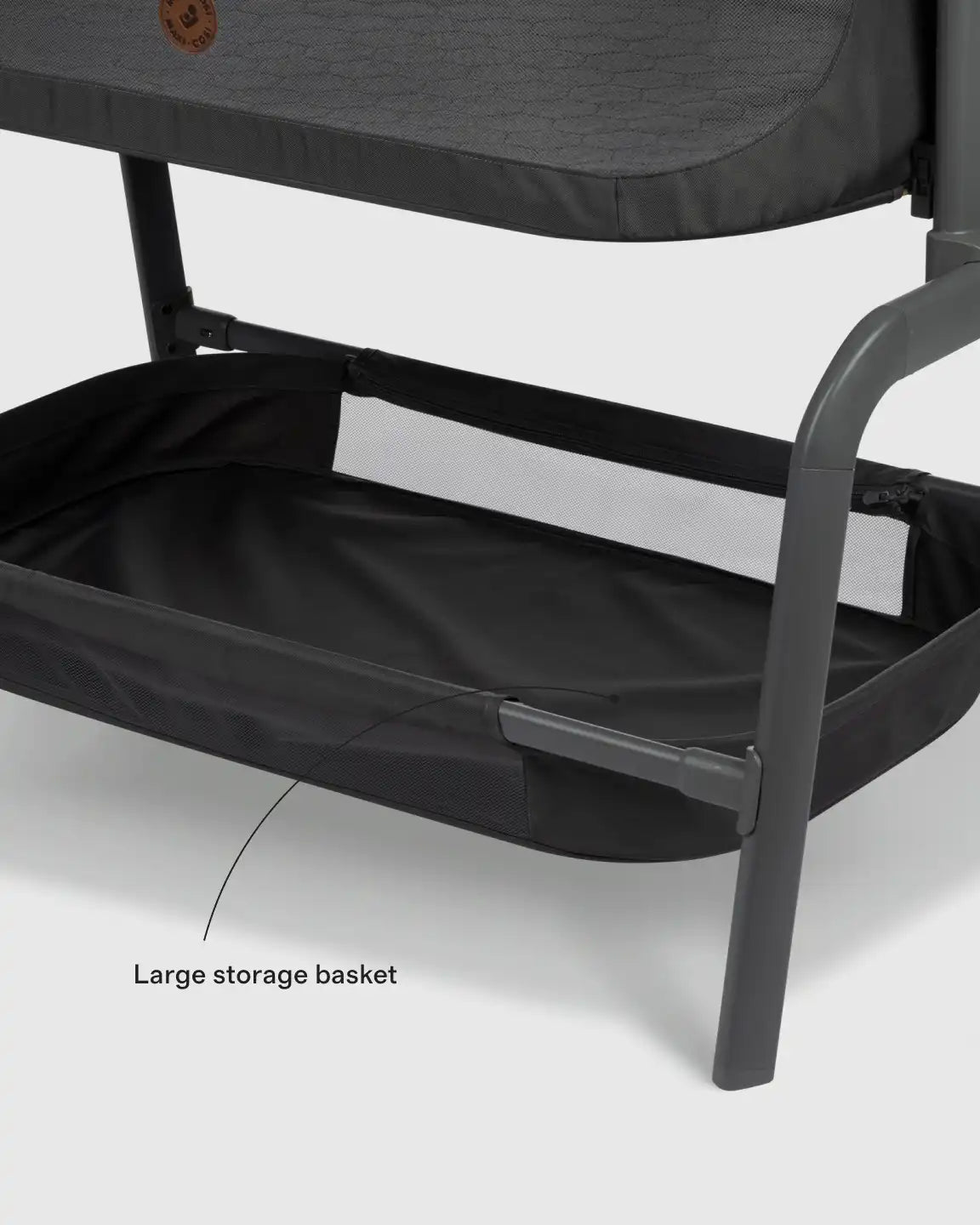 Iora Bedside Bassinet by Maxi-Cosi