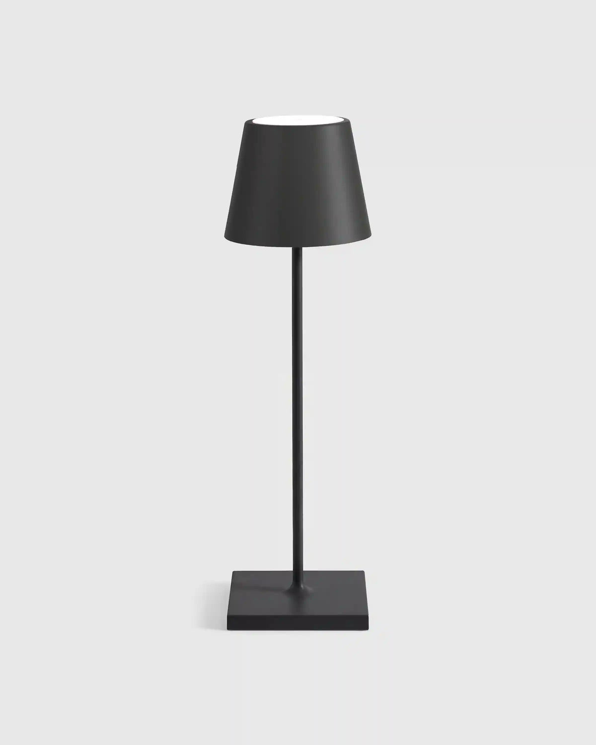 Poldina Pro Rechargeable Table Lamp by Zafferano