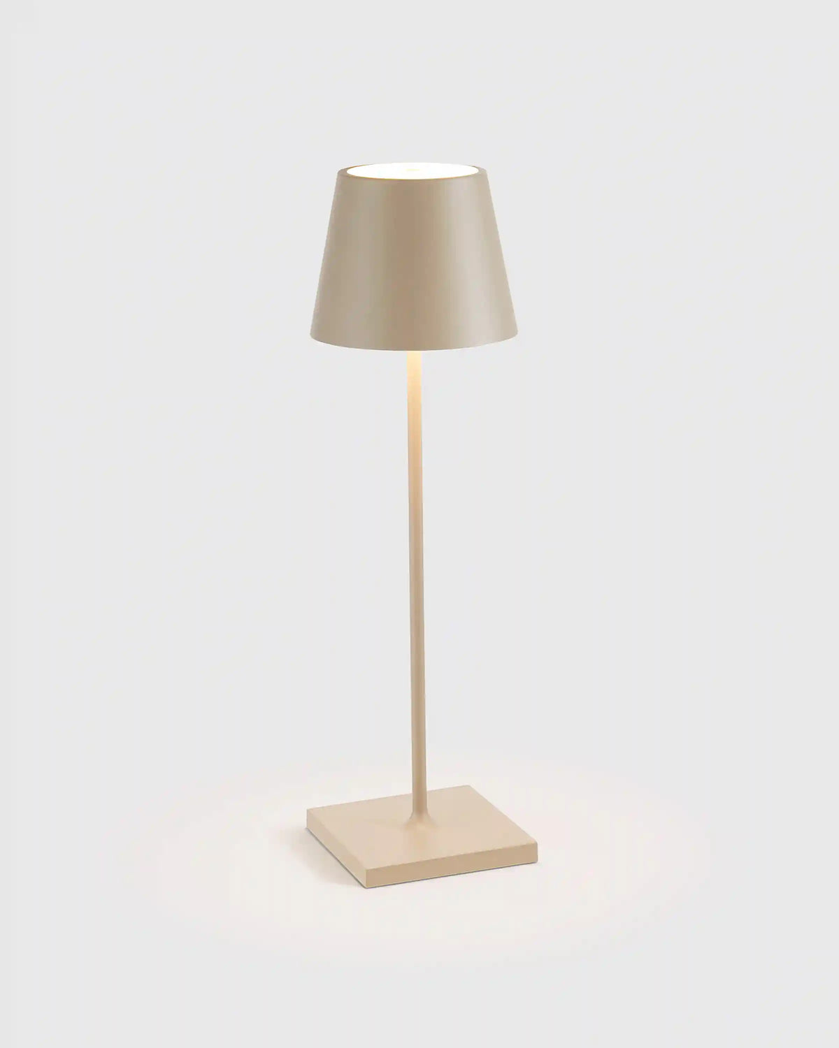 Poldina Pro Rechargeable Table Lamp by Zafferano